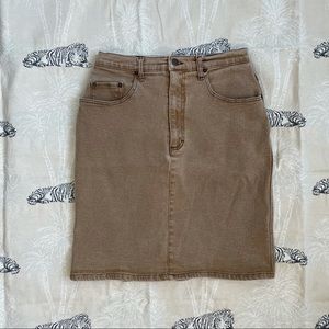 Jordache tan denim skirt